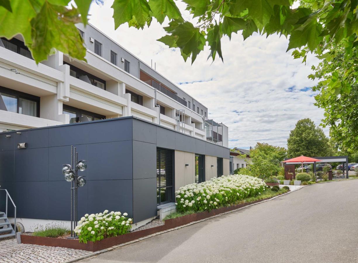 Hotel Schoenbuch Pliezhausen Esterno foto
