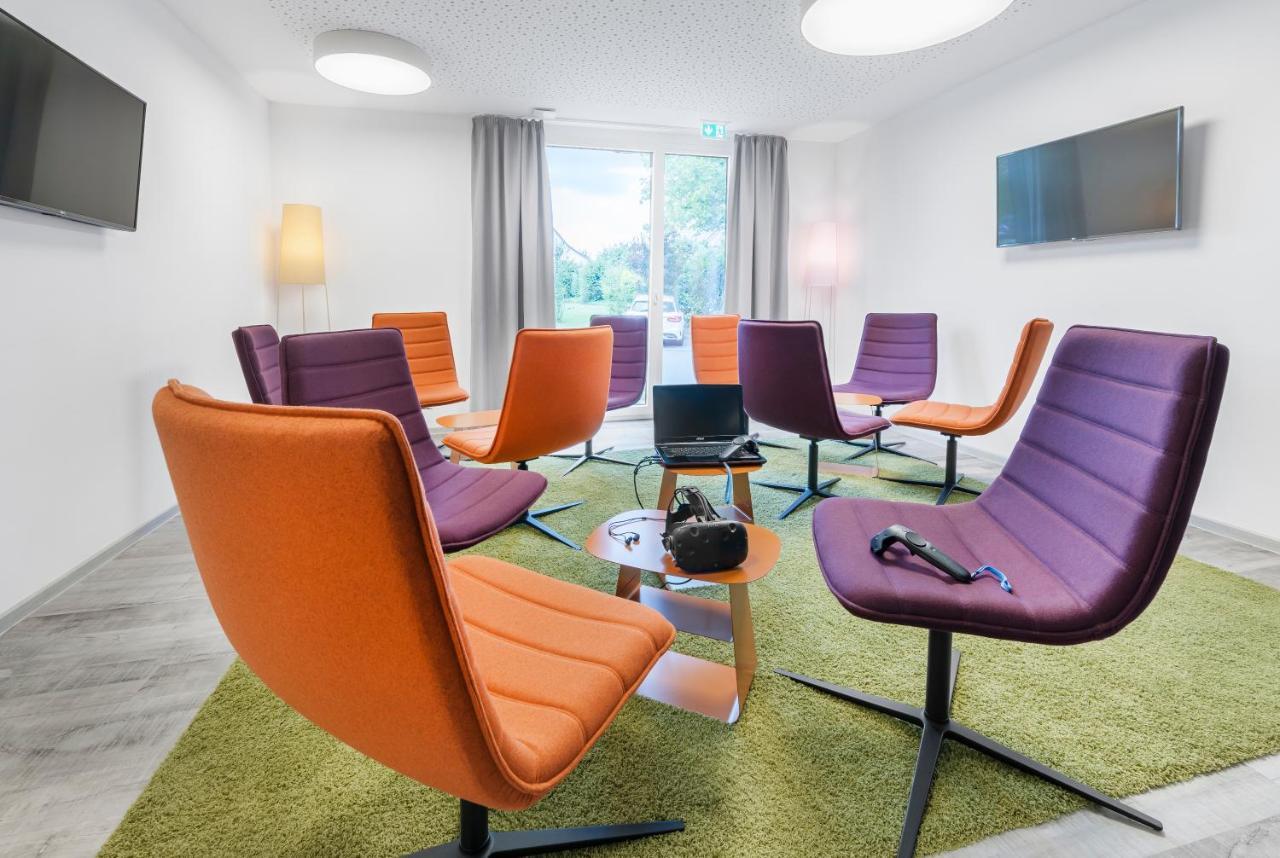 Hotel Schoenbuch Pliezhausen Esterno foto